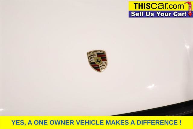 Used 2024 Porsche Macan AWD/4WD image 11