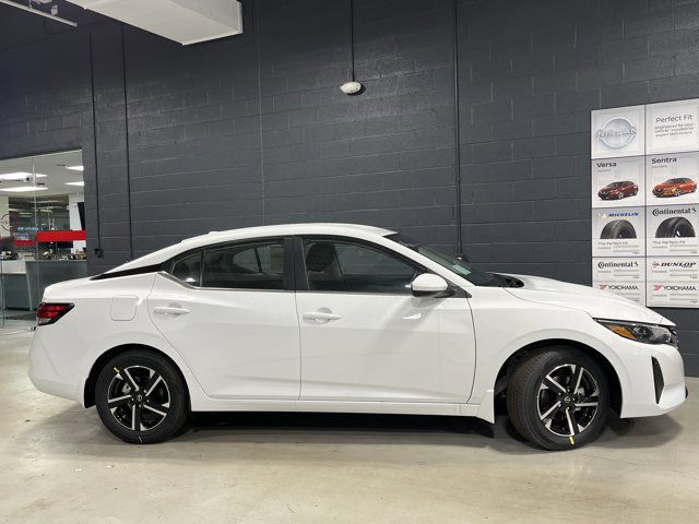 New 2025 Nissan Sentra SV image 5