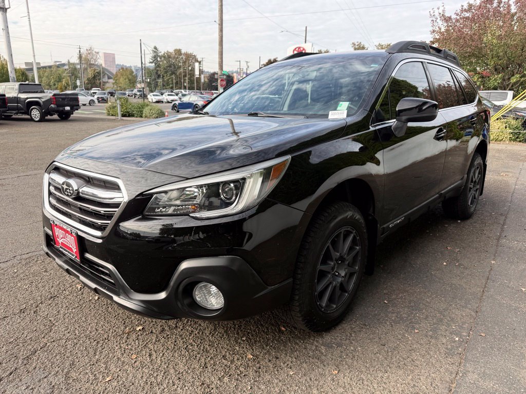 Used 2018 Subaru Outback 2.5i Premium AWD/4WD image 4