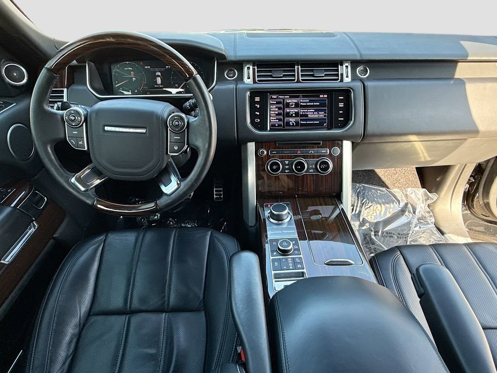 Used 2014 Land Rover Range Rover Autobiography image 17