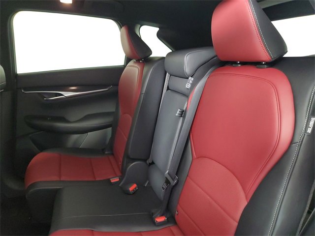 Used 2023 INFINITI QX50 Sport image 12