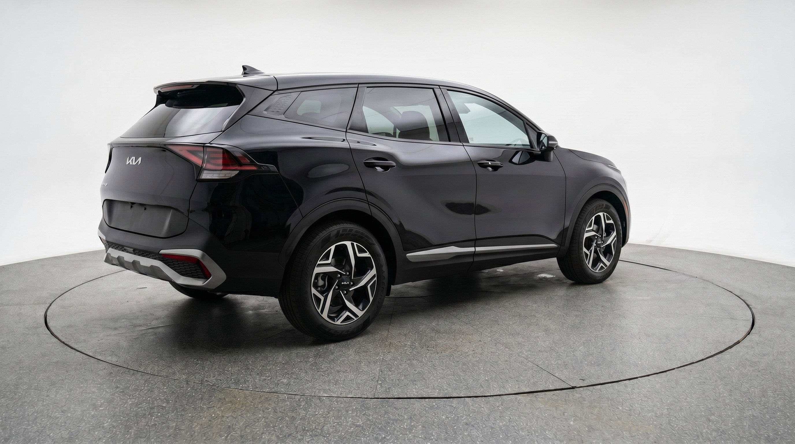 Used 2025 Kia Sportage LX AWD/4WD image 9