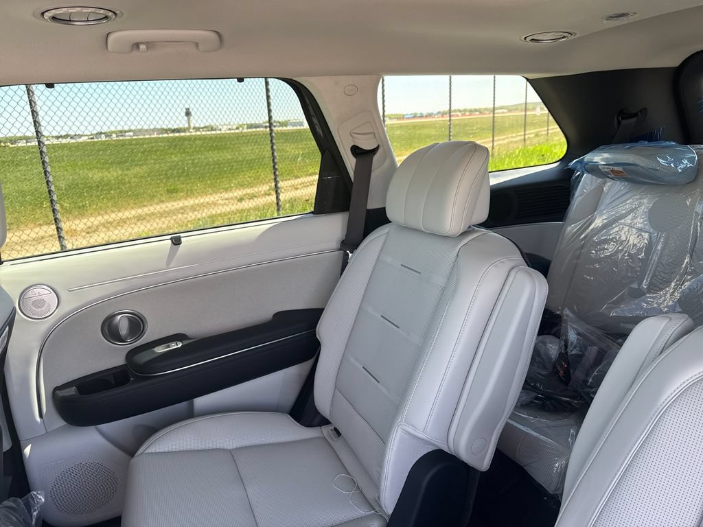New 2026 Hyundai Palisade Calligraphy AWD/4WD image 9