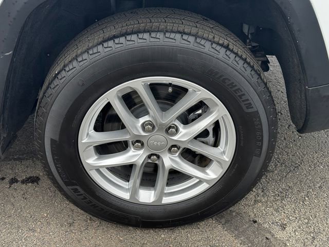 Certified 2025 Jeep Grand Cherokee L Laredo w/ Luxury Tech Group I image 11