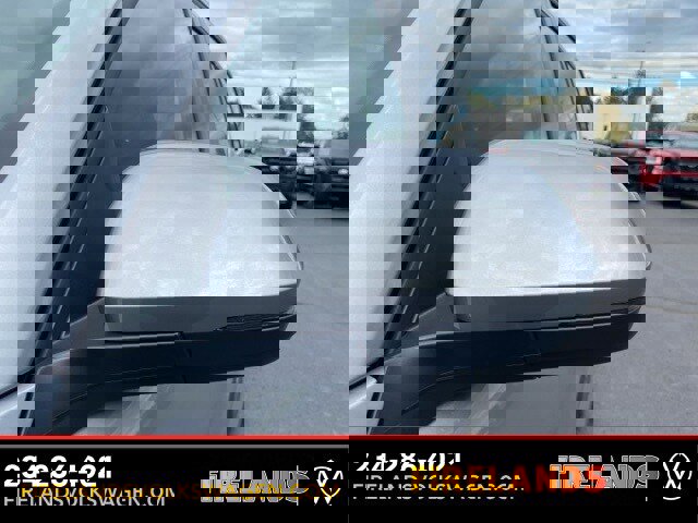 New 2026 Volkswagen Atlas SE image 13