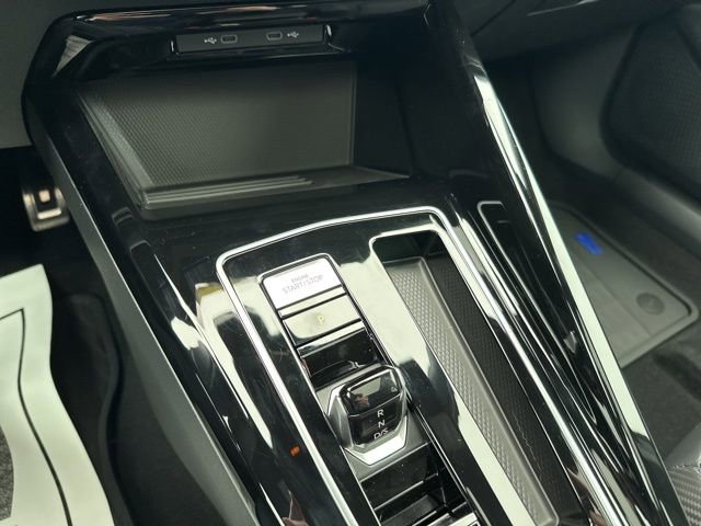 New 2026 Volkswagen Golf image 24