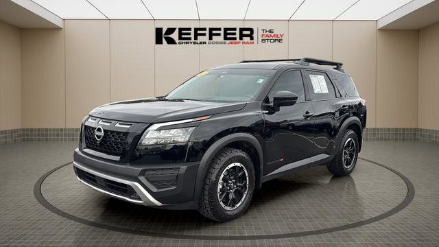 Used 2025 Nissan Pathfinder Rock Creek image 1