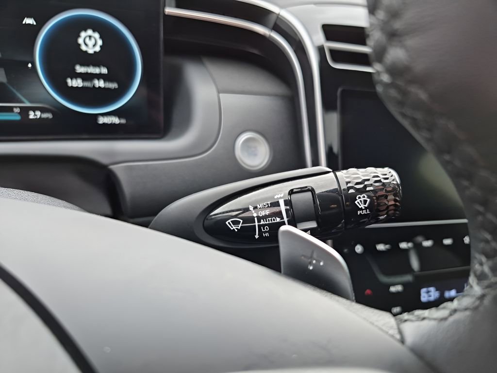 Used 2023 Hyundai Santa Cruz Limited image 36