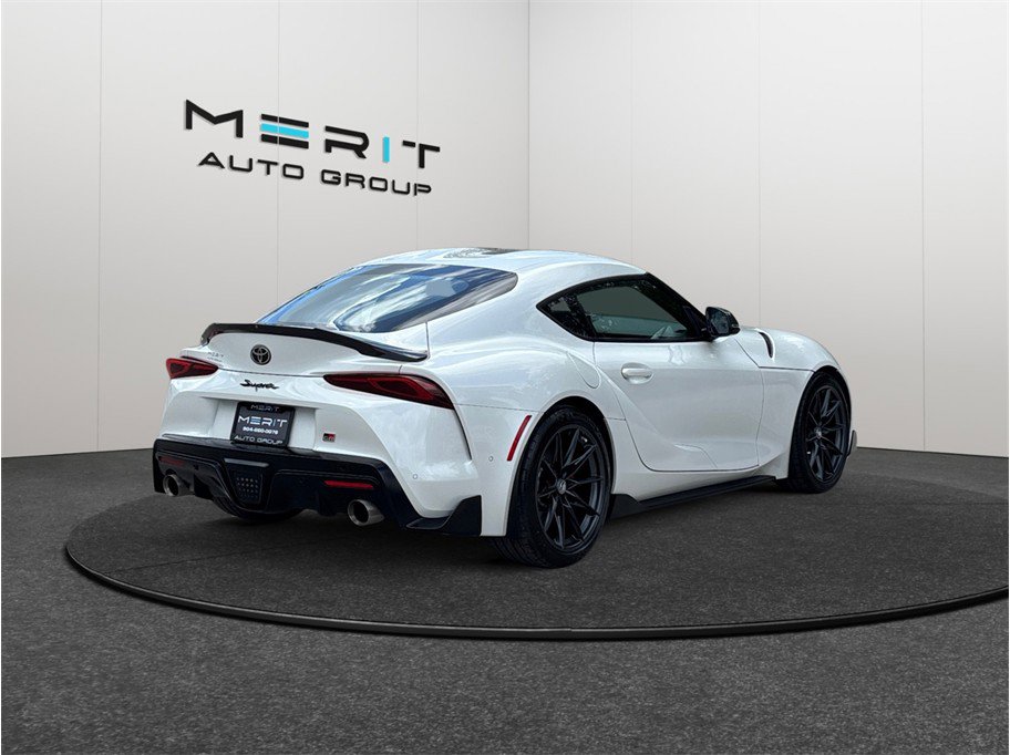 Used 2024 Toyota Supra Premium w/ Driver Assist Package RWD image 9