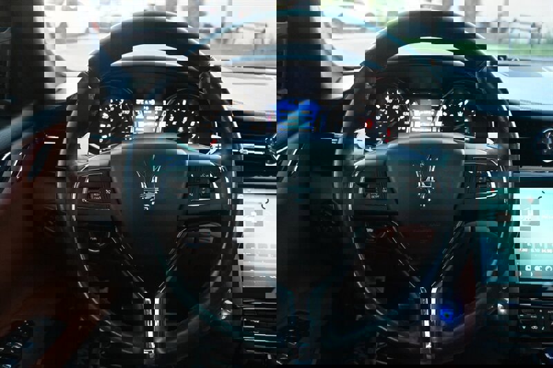 Used 2015 Maserati Quattroporte S Q4 image 30