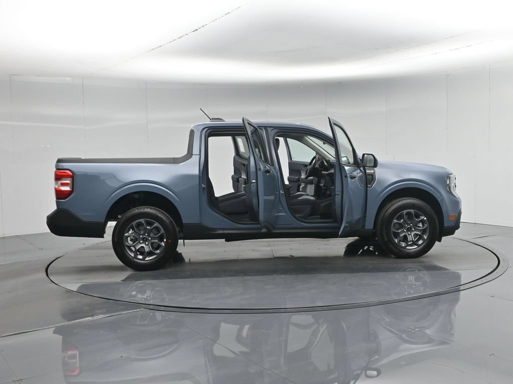 New 2026 Ford Maverick XLT FWD image 4