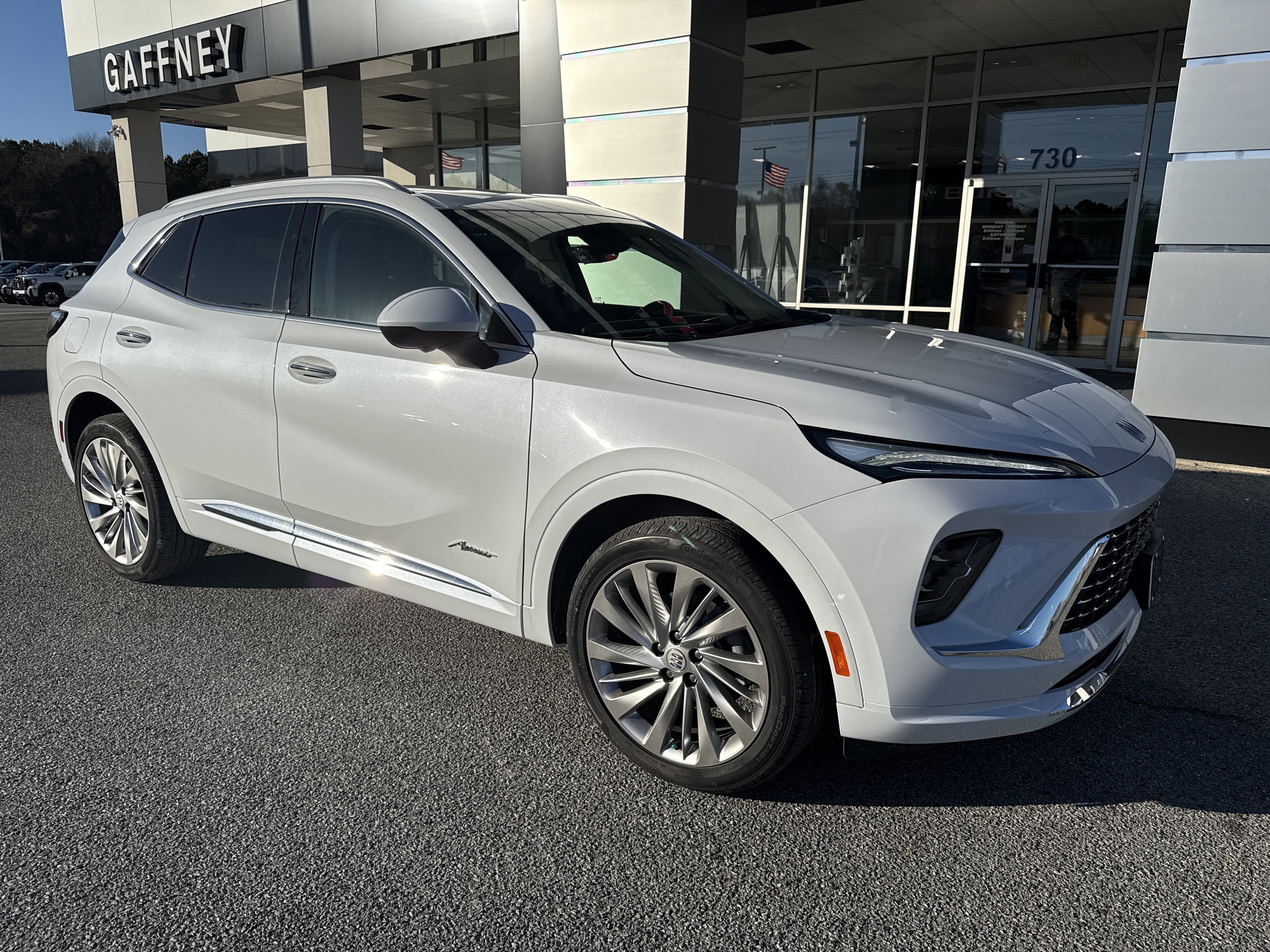 New 2026 Buick Envision Avenir image 4