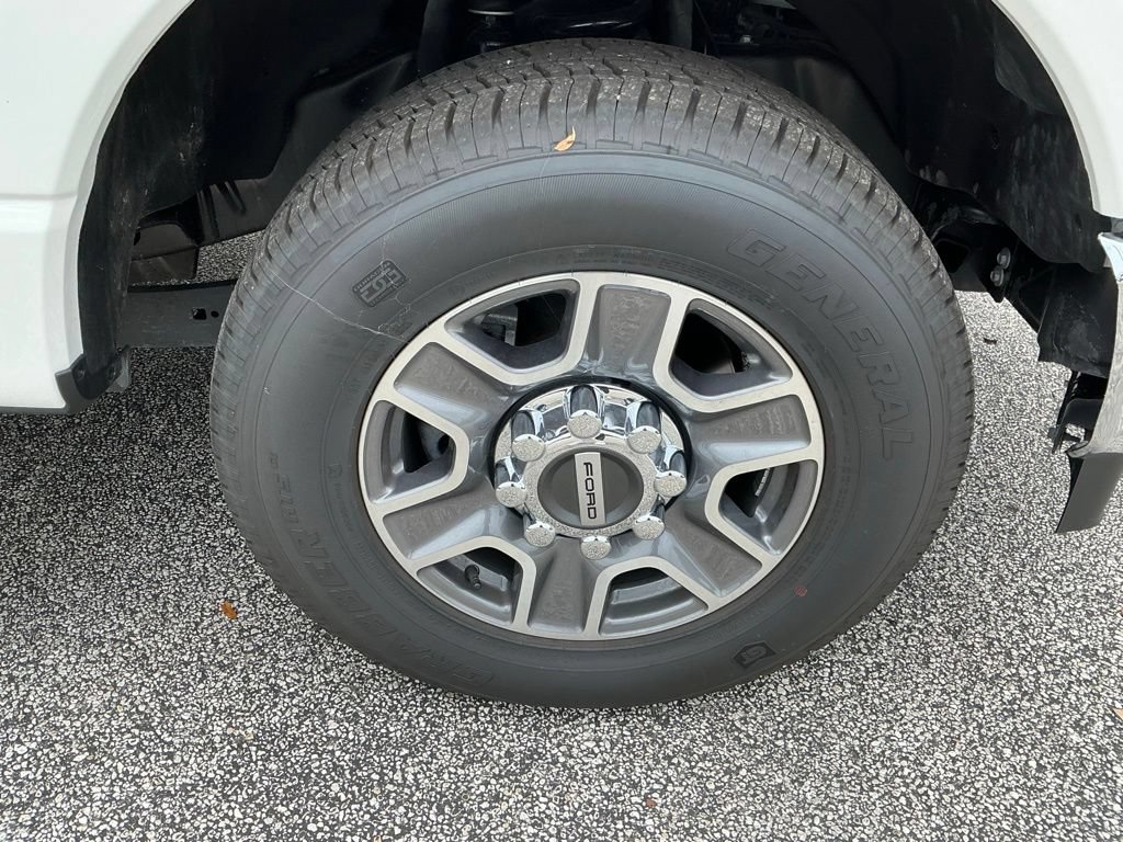 New 2026 Ford F250 Lariat RWD image 17