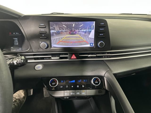 Used 2023 Hyundai Elantra SEL image 22