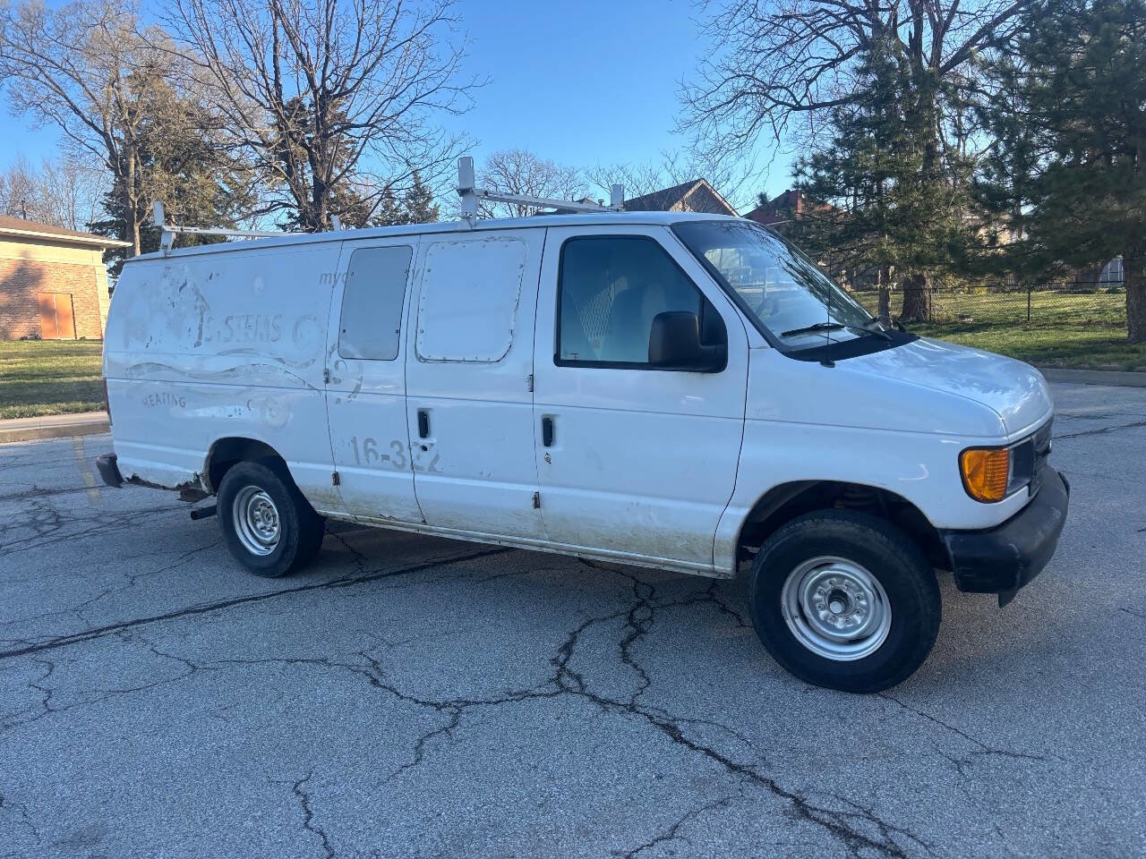 Used 2007 Ford E-250 and Econoline 250 Extended image 33