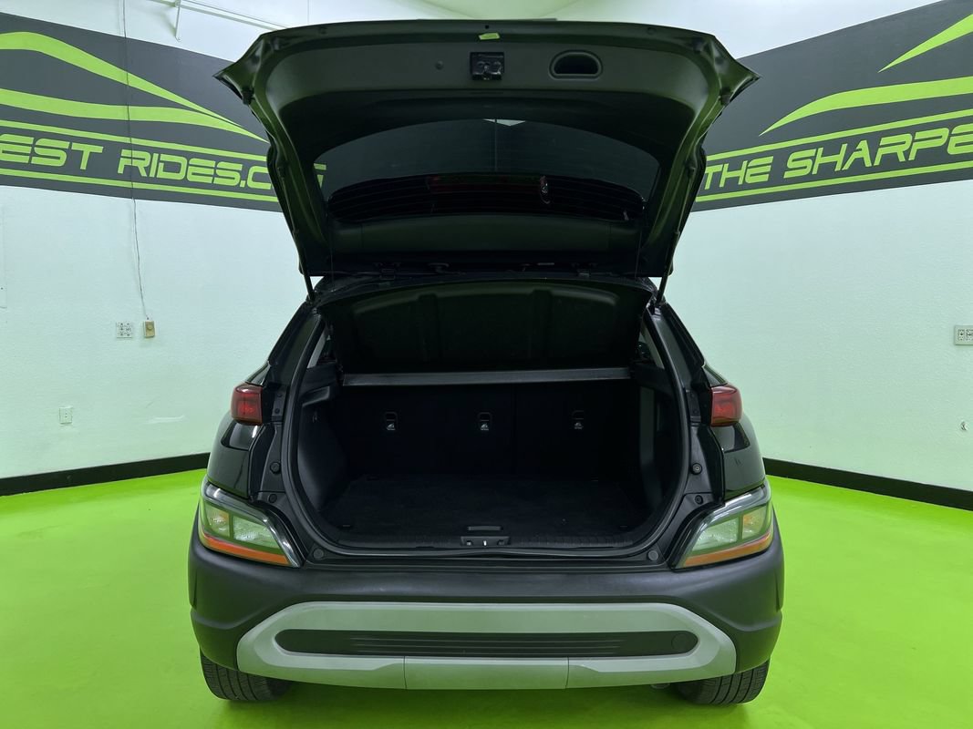 Used 2023 Hyundai Kona SEL AWD/4WD image 9