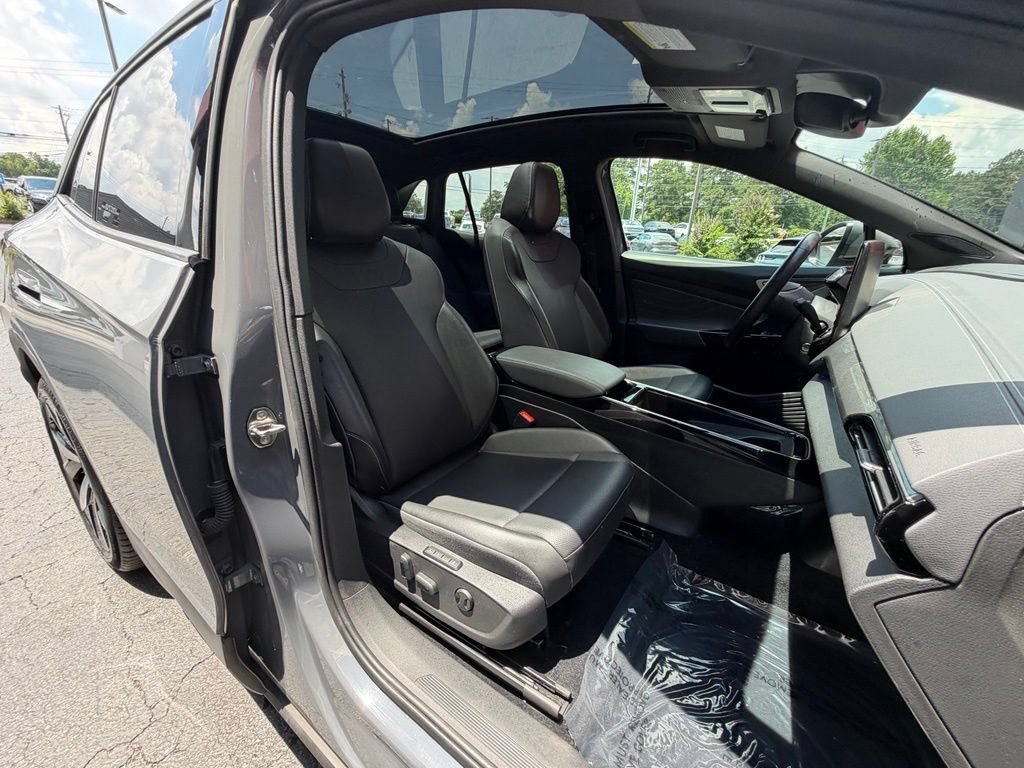 Used 2023 Volkswagen ID.4 Pro S RWD image 32