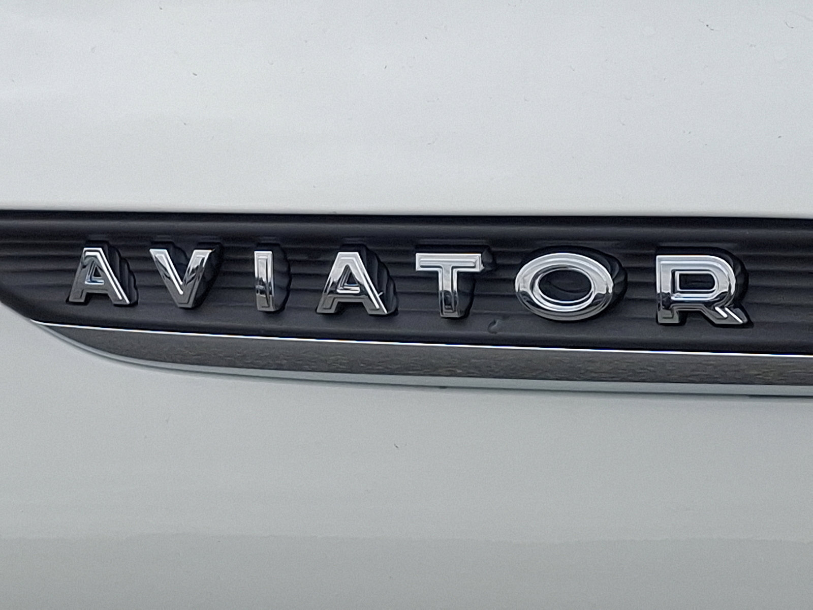 New 2025 Lincoln Aviator AWD image 20