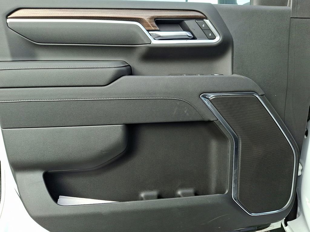 New 2025 Chevrolet Silverado 3500 LT w/ Convenience Package image 8