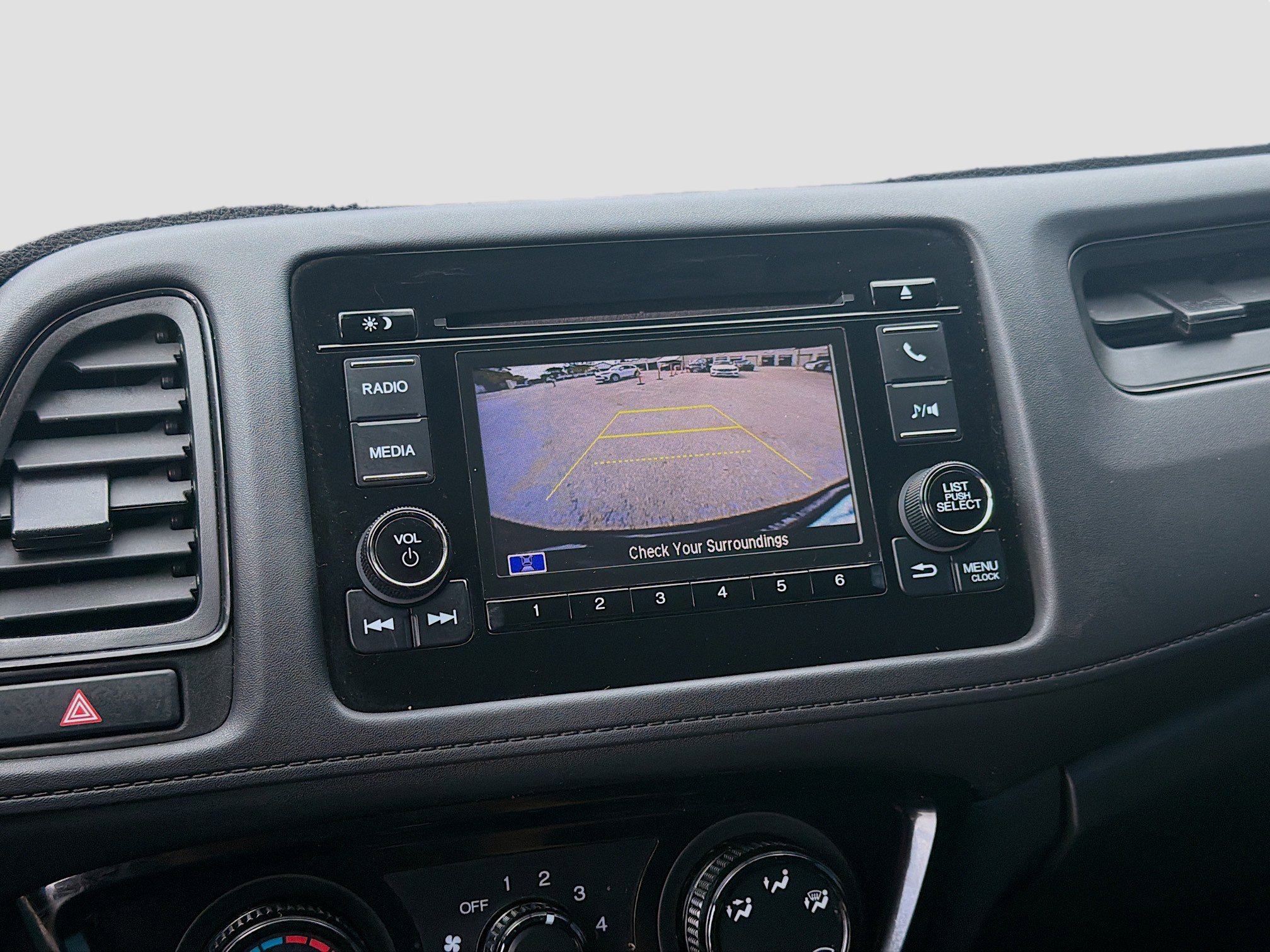 Certified 2022 Honda HR-V LX image 13