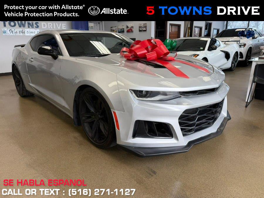 Used 2018 Chevrolet Camaro SS image 1