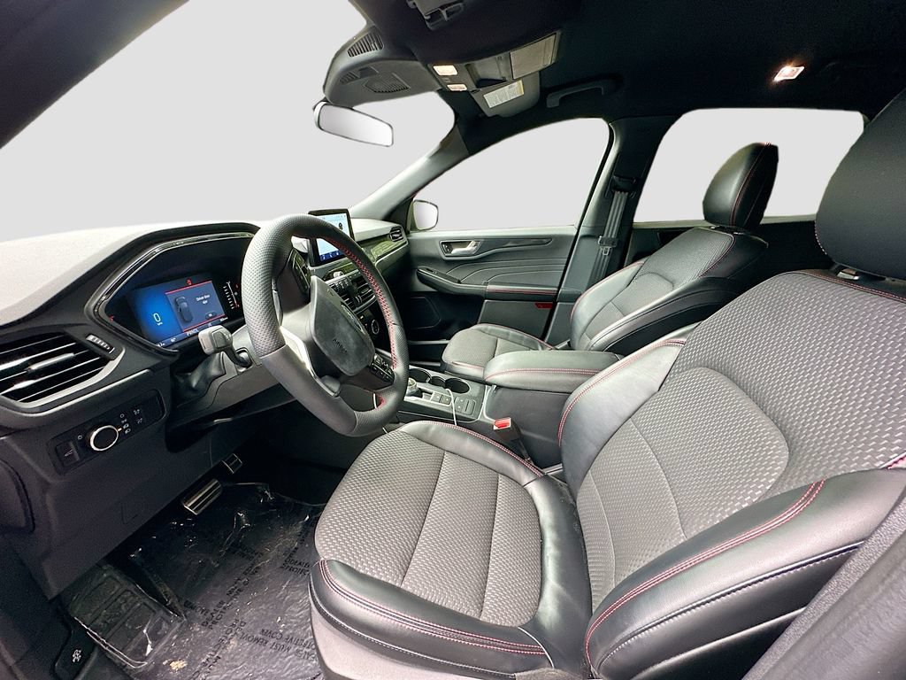 Used 2023 Ford Escape ST-Line AWD/4WD image 21