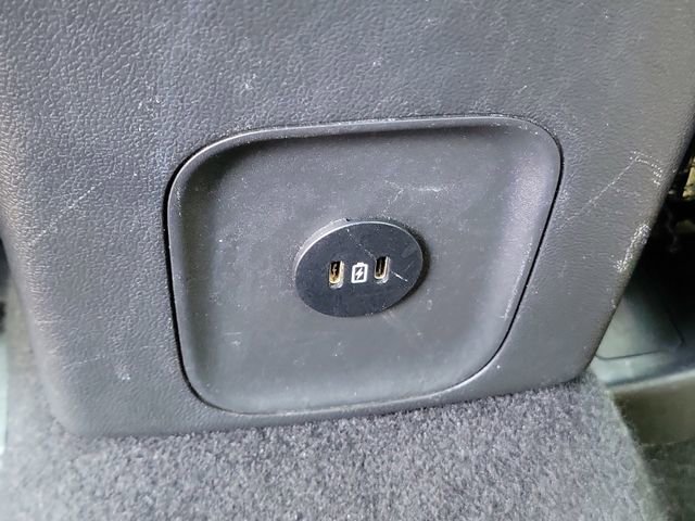 Used 2024 Ford Escape ST-Line w/ Cold Weather Package FWD image 13