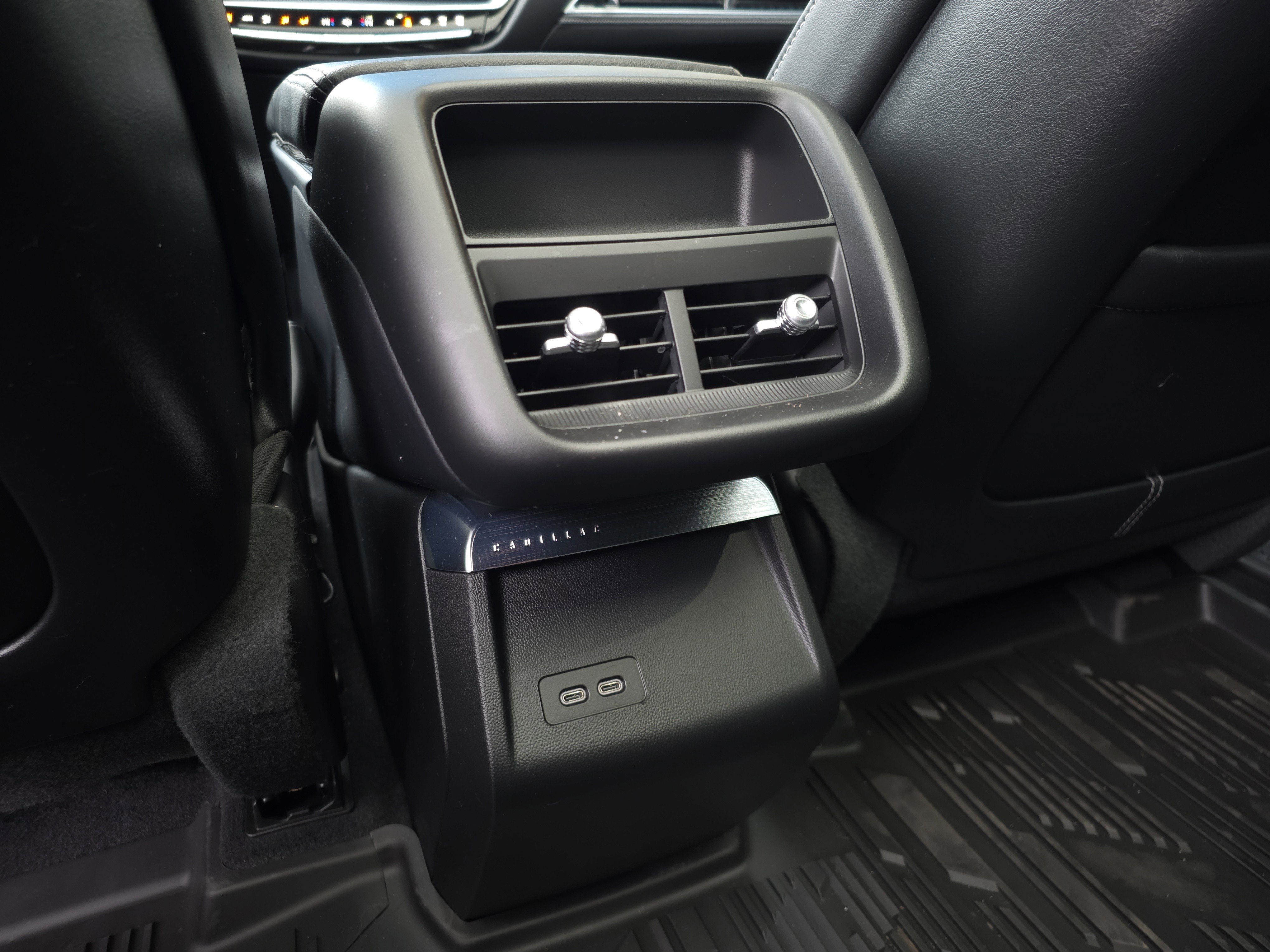 Used 2025 Cadillac Lyriq Sport image 43