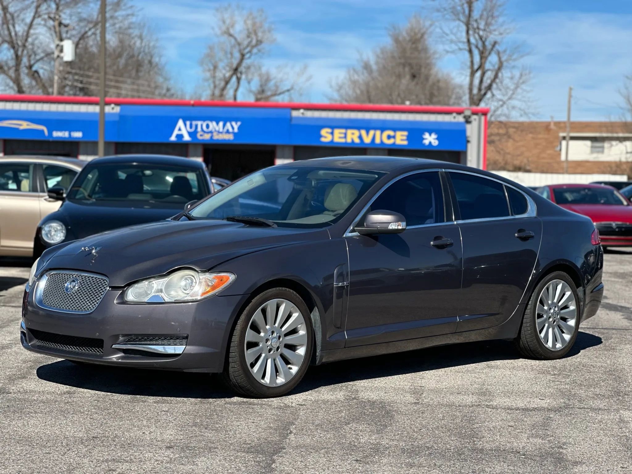 Used 2009 Jaguar XF Premium image 1
