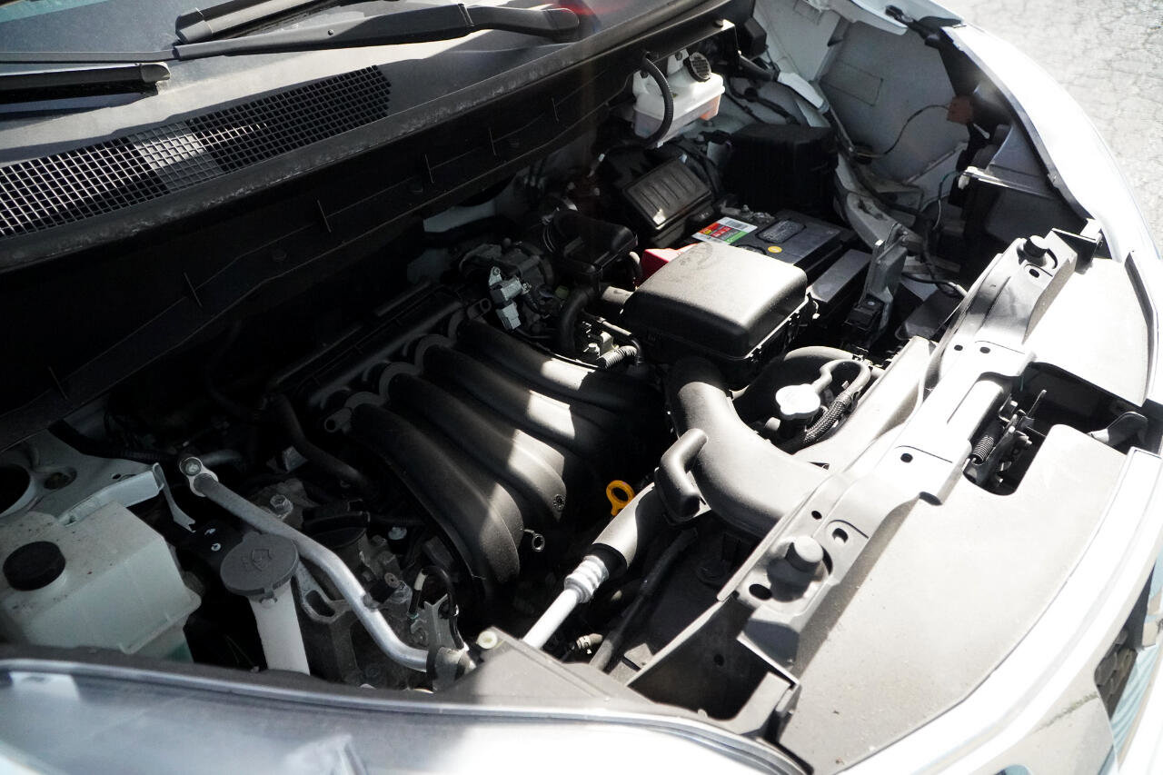 Used 2020 Nissan NV200 SV w/ Sliding Glass Door Package image 40