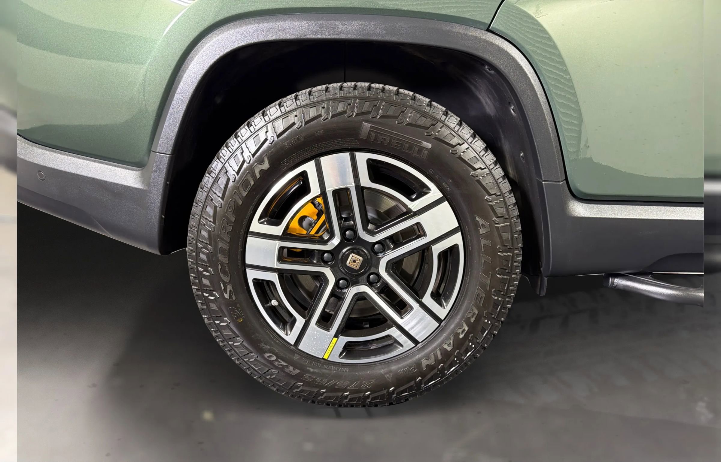 Used 2022 Rivian R1T Adventure AWD/4WD image 21