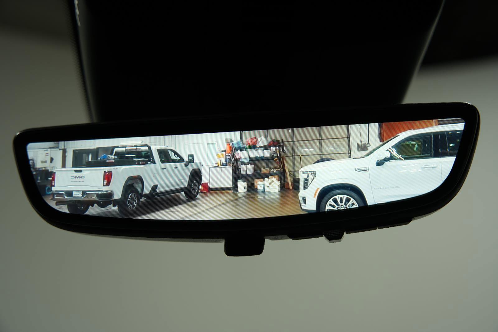 Used 2025 Buick Enclave Avenir image 41