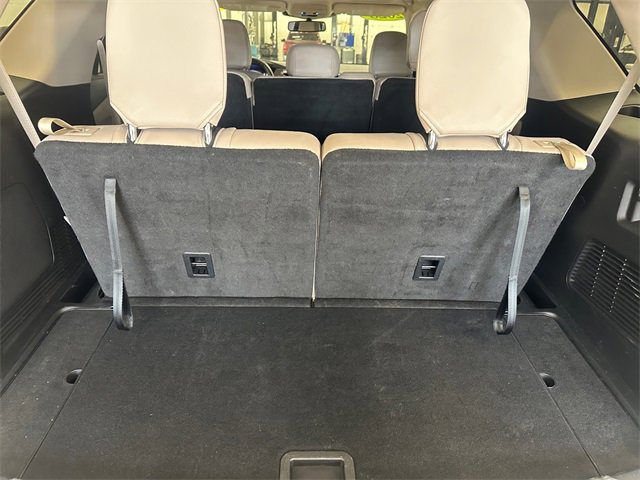 Used 2023 Ford Explorer Limited image 18