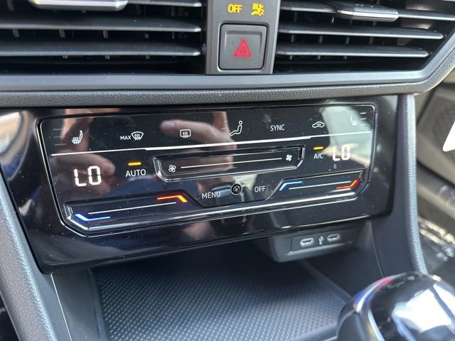 New 2025 Volkswagen Jetta Sport image 15