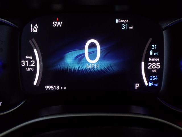 Used 2022 Chrysler Pacifica Touring-L image 15