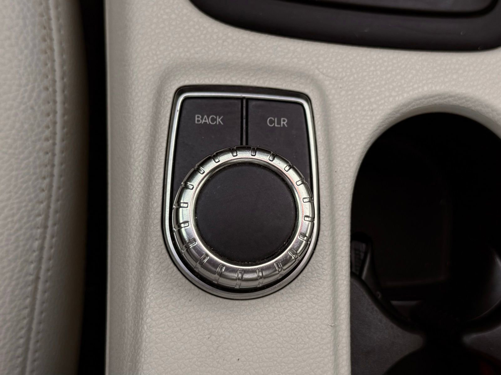 Used 2015 Mercedes-Benz GLA 250 4MATIC image 47