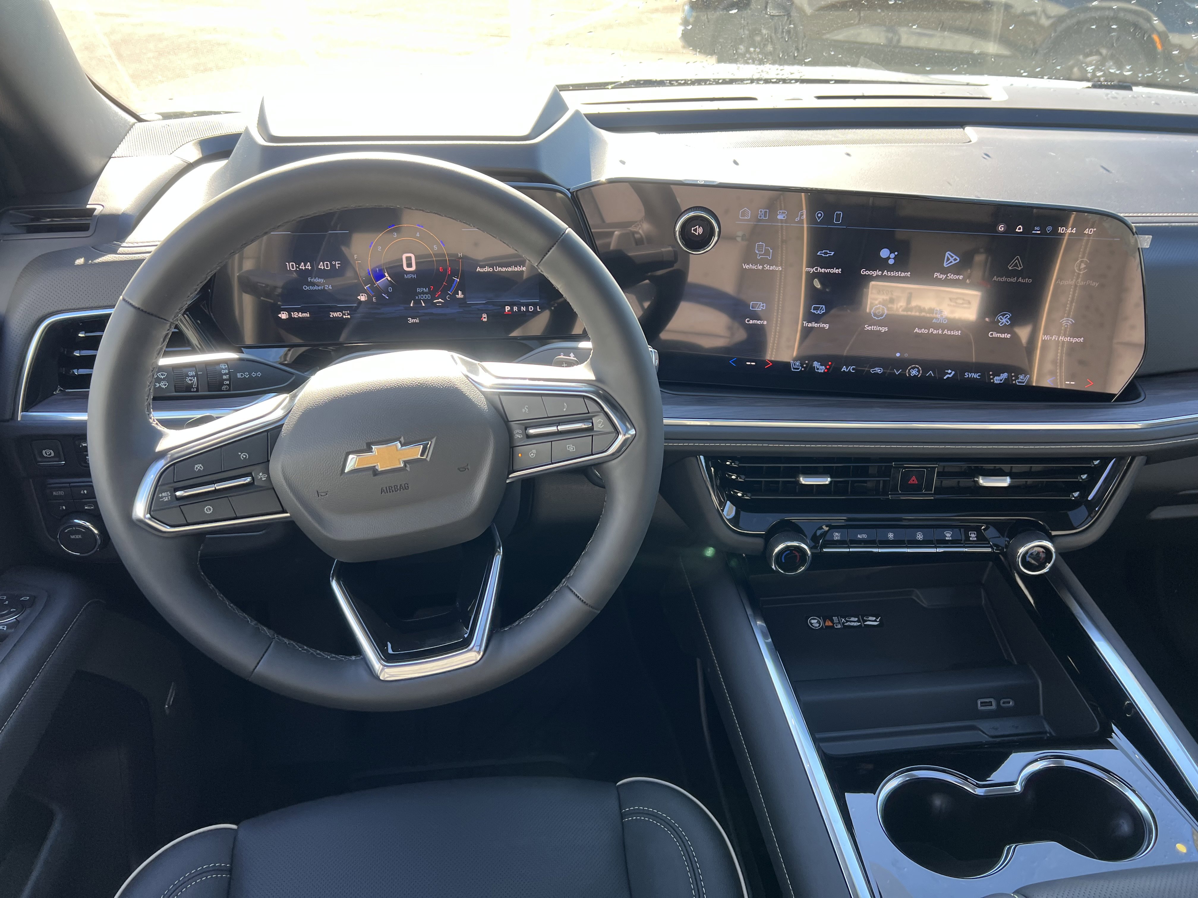 New 2026 Chevrolet Suburban Premier image 5