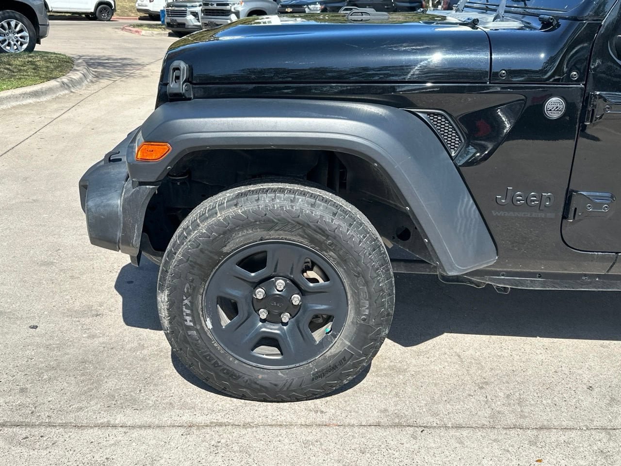 Used 2024 Jeep Wrangler Unlimited Sport AWD/4WD image 25