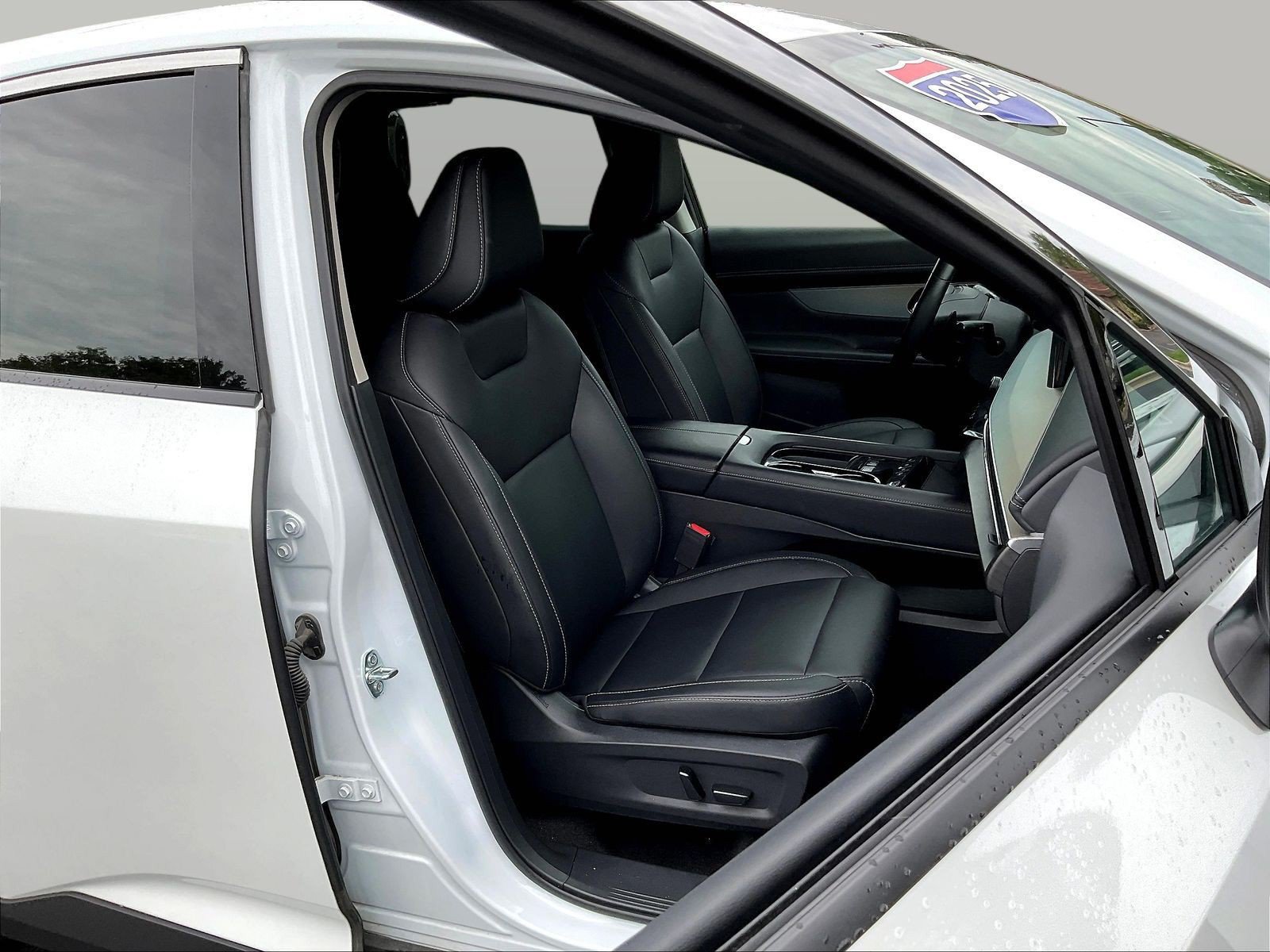 Certified 2025 Nissan Murano SL AWD/4WD image 32