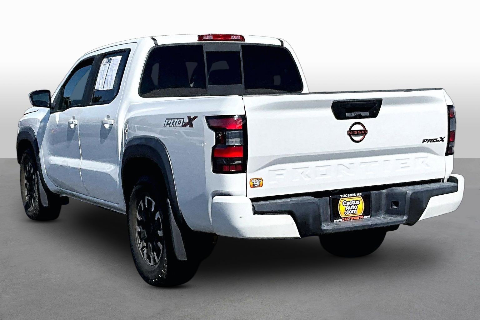 Used 2022 Nissan Frontier Pro-X RWD image 11
