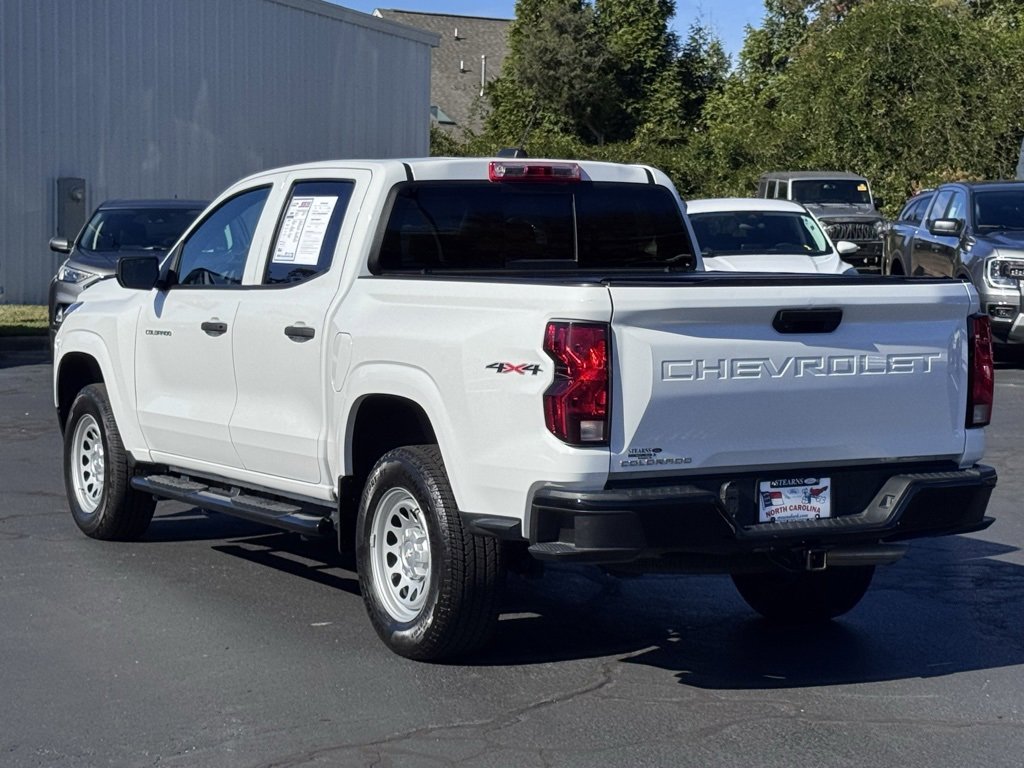 Used 2023 Chevrolet Colorado W/T image 14