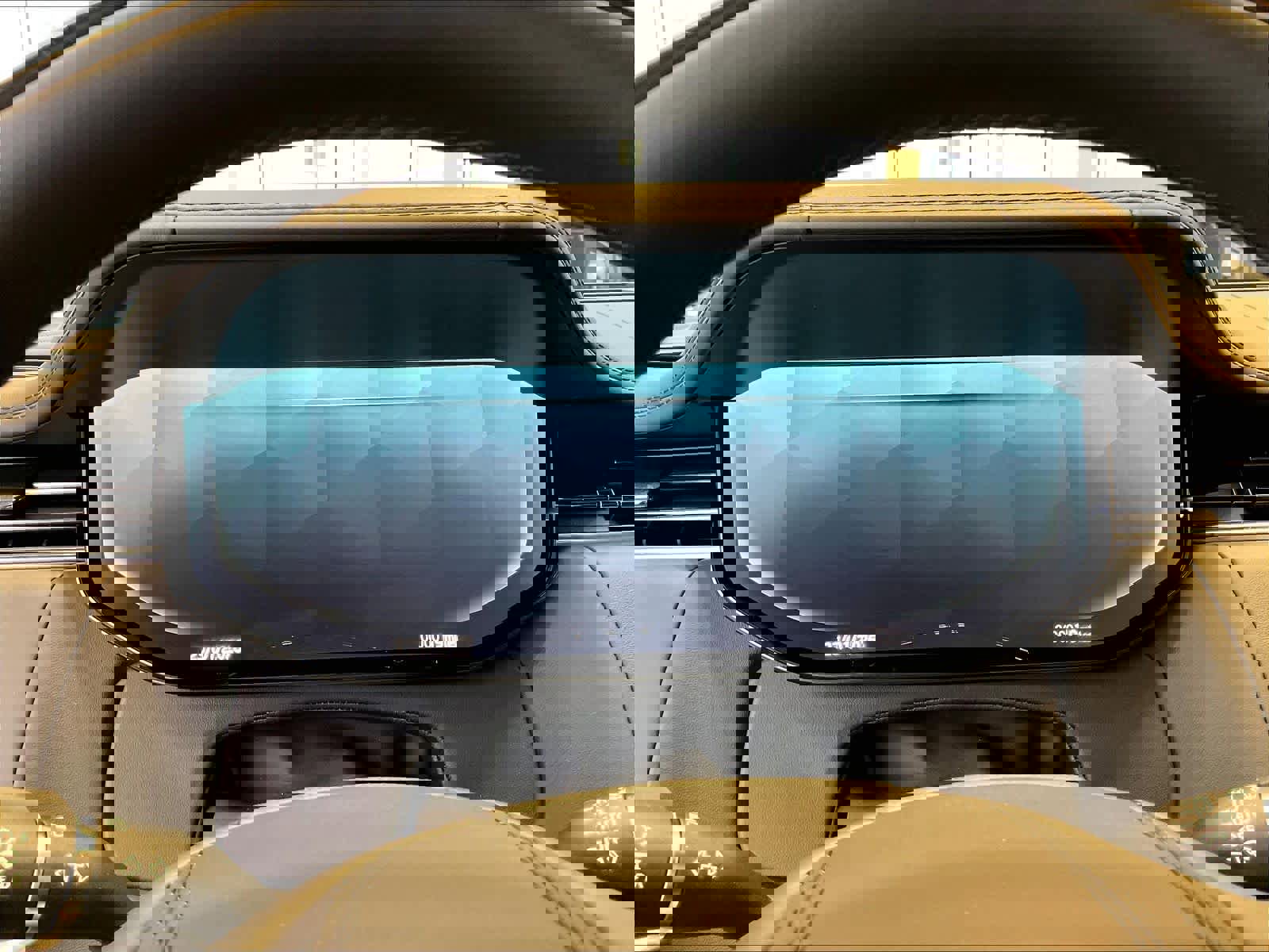 New 2025 Land Rover Range Rover SE image 18