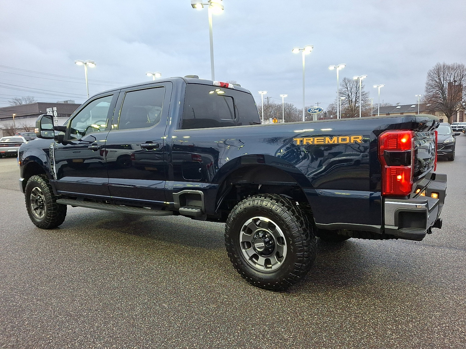 Certified 2023 Ford F250 Lariat w/ Lariat Ultimate Package image 7