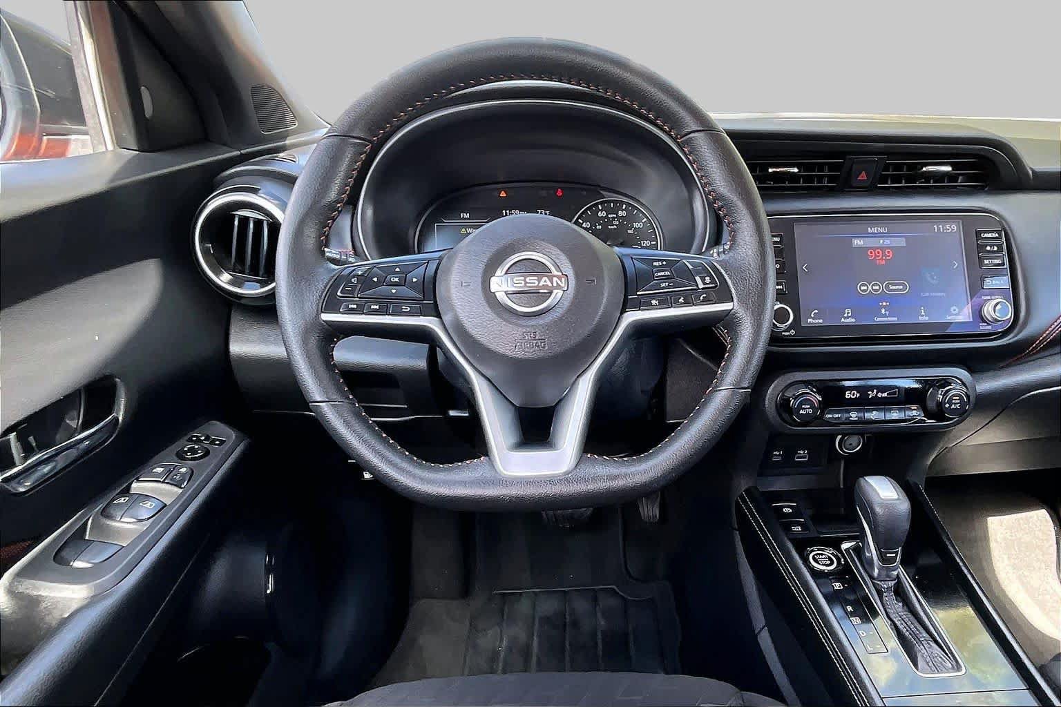 Used 2023 Nissan Kicks SR FWD image 6