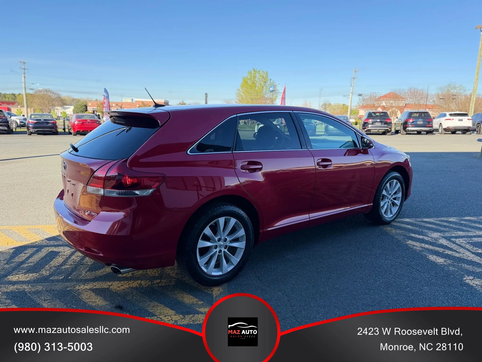 Used 2015 Toyota Venza LE AWD/4WD image 5