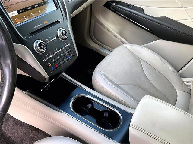 Used 2017 Lincoln MKC Reserve FWD image 14