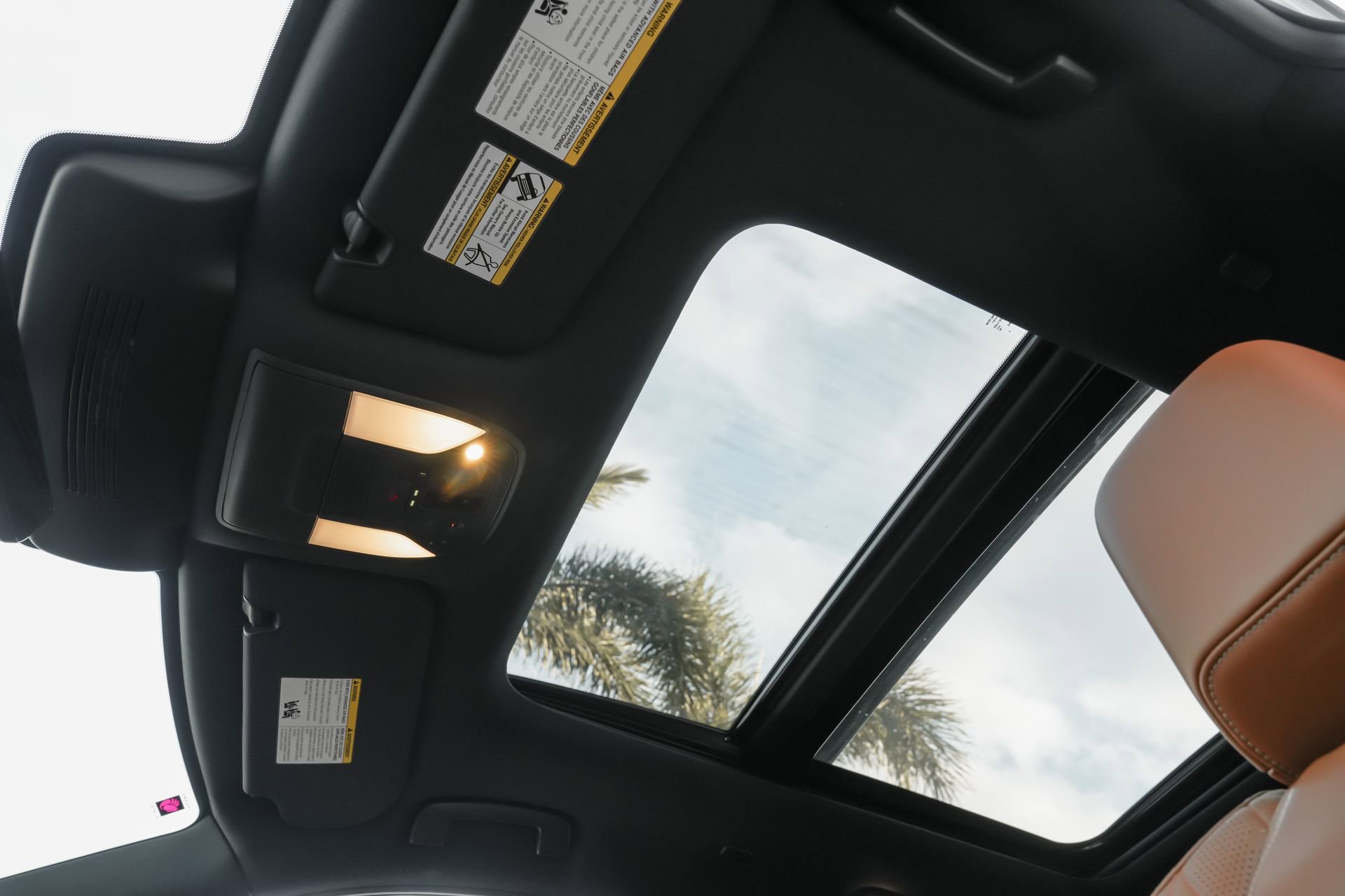 Used 2025 INFINITI QX60 Autograph w/ Cargo Package image 19