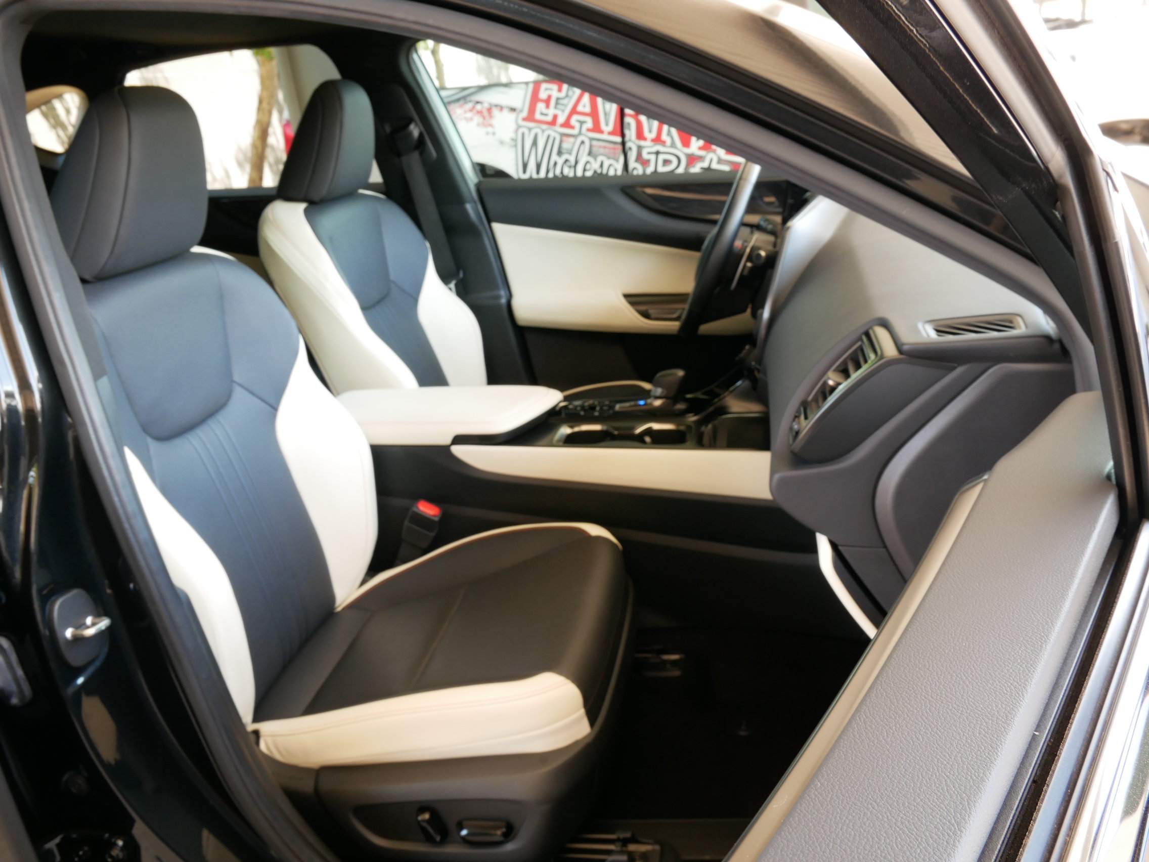 Used 2024 Lexus NX 350h AWD image 8