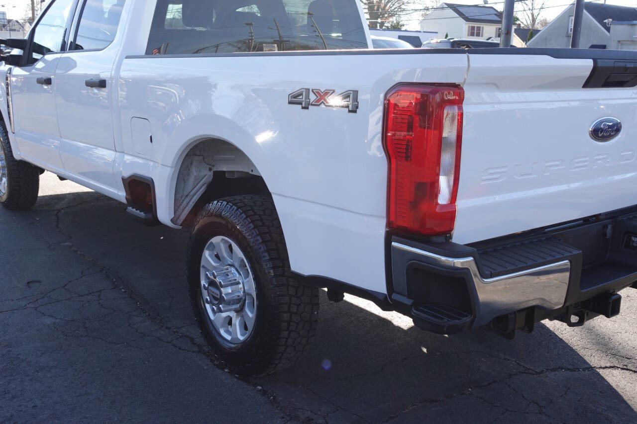 Used 2023 Ford F250 XLT image 9