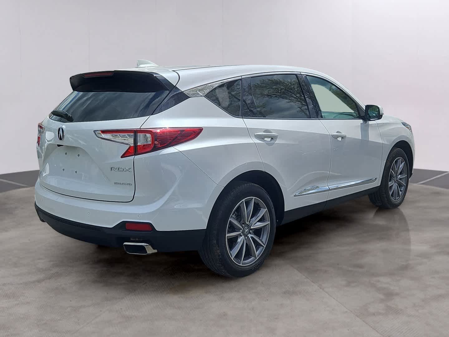 Used 2023 Acura RDX AWD w/ Technology Package image 4
